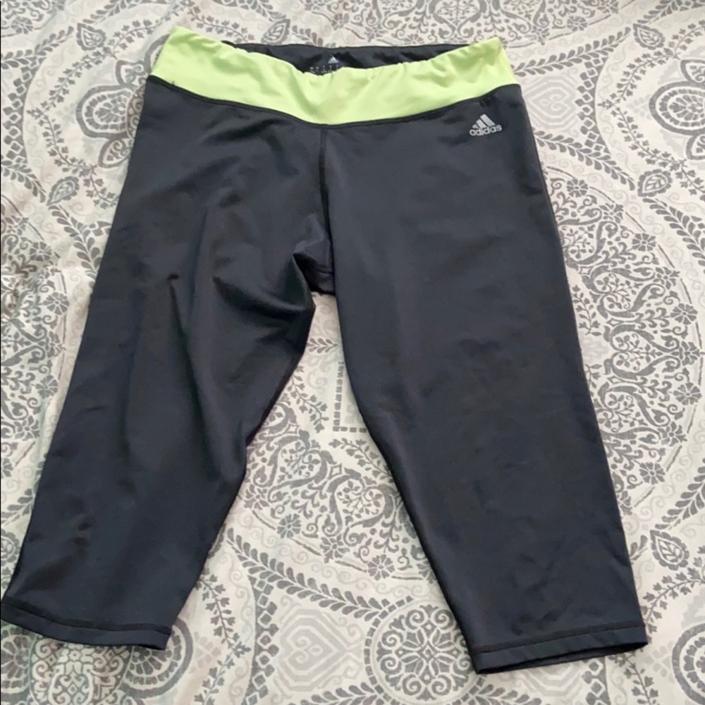 Adidas- Leggings